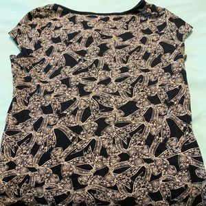 Classic black and white Dorothy Perkins blouse